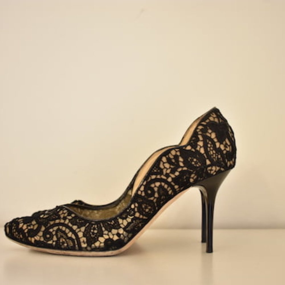 Jimmy Choo Scallop Laced Pump